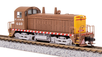 Broadway 7493 EMD NW2, EJ&E 440, Brown & Yellow, Paragon4 Sound/DC/DCC, N