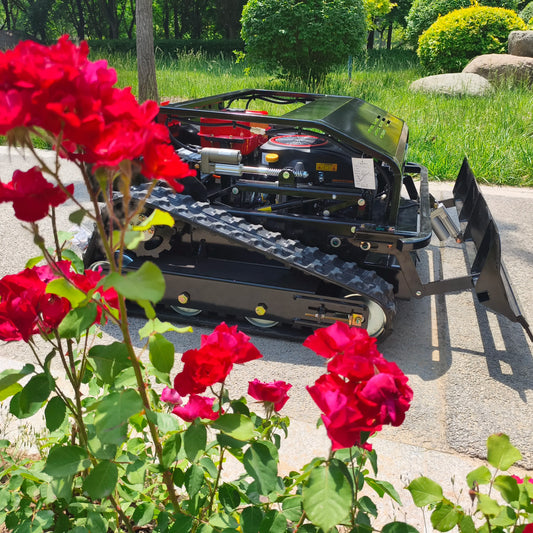 Self-charging RC Lawn Mower with Snow Plow Antistall 3800㎡/h 800MM 5KM/H Support Customization Support OEM